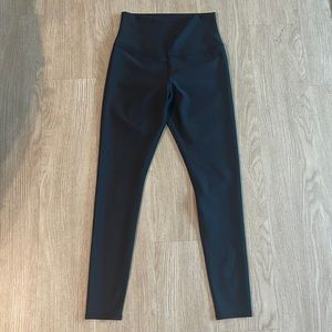 Alo Black Leggings